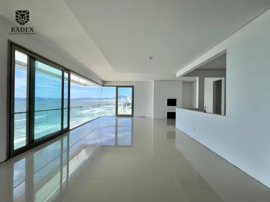 Foto 4 de Cobertura com 5 quartos à venda, 660m2 em Centro, Itapema - SC