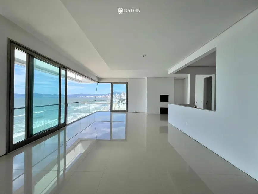 Foto 4 de Cobertura com 5 quartos à venda, 660m2 em Centro, Itapema - SC