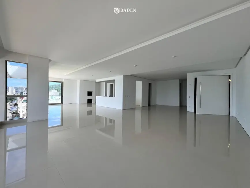 Foto 8 de Cobertura com 5 quartos à venda, 660m2 em Centro, Itapema - SC