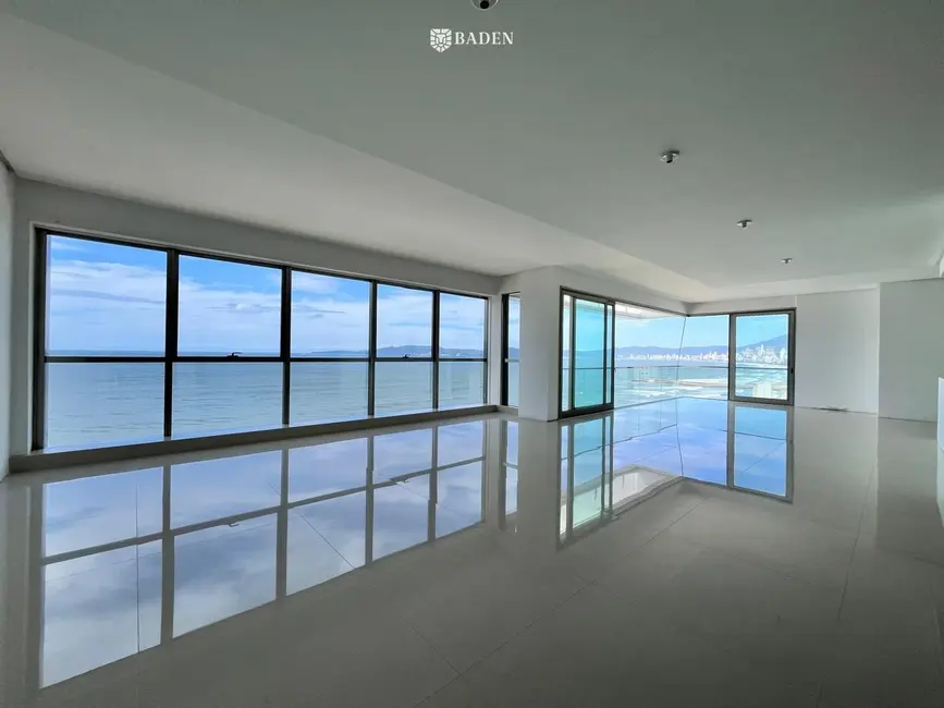 Foto 1 de Cobertura com 5 quartos à venda, 660m2 em Centro, Itapema - SC