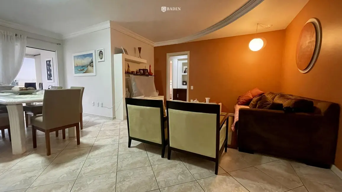 Apartamento com 3 quartos à venda, 347m2 em Balneario Camboriu - SC - imagem 6 Foto 6 de Apartamento com 3 quartos à venda, 347m2 em Balneario Camboriu - SC