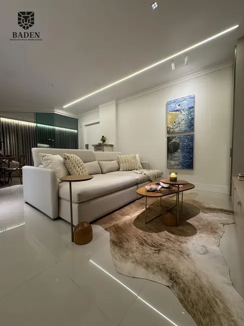 Foto 1 de Apartamento com 3 quartos à venda, 125m2 em Itapema - SC