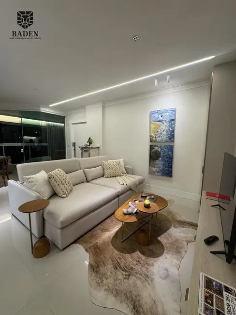 Foto 3 de Apartamento com 3 quartos à venda, 125m2 em Itapema - SC