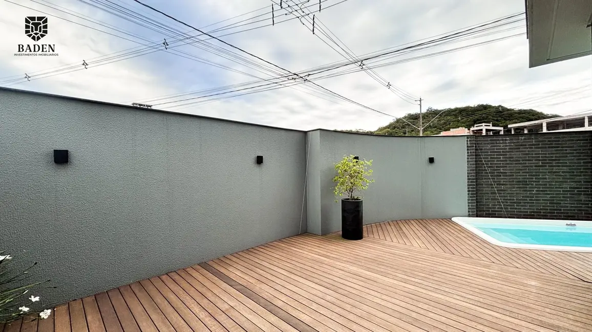 Foto 9 de Casa com 4 quartos à venda, 176m2 em São Francisco de Assis, Camboriu - SC