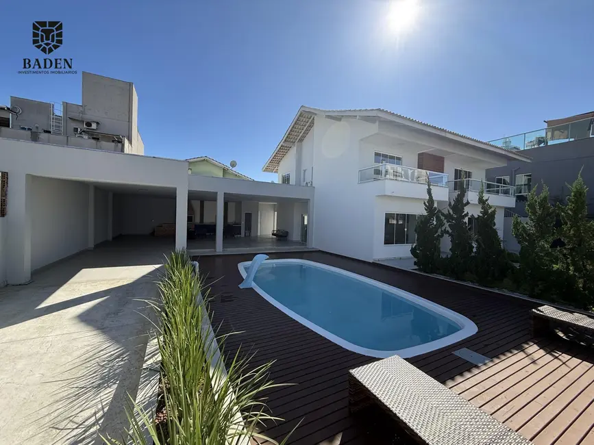 Foto 7 de Casa com 2 quartos à venda, 400m2 em Centro, Balneario Camboriu - SC