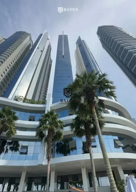 Apartamento com 4 quartos à venda, 237m2 em Balneario Camboriu - SC - imagem 1 Foto 1 de Apartamento com 4 quartos à venda, 237m2 em Balneario Camboriu - SC