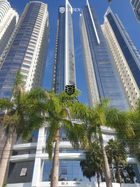 Apartamento com 4 quartos à venda, 237m2 em Balneario Camboriu - SC - imagem 4 Foto 4 de Apartamento com 4 quartos à venda, 237m2 em Balneario Camboriu - SC