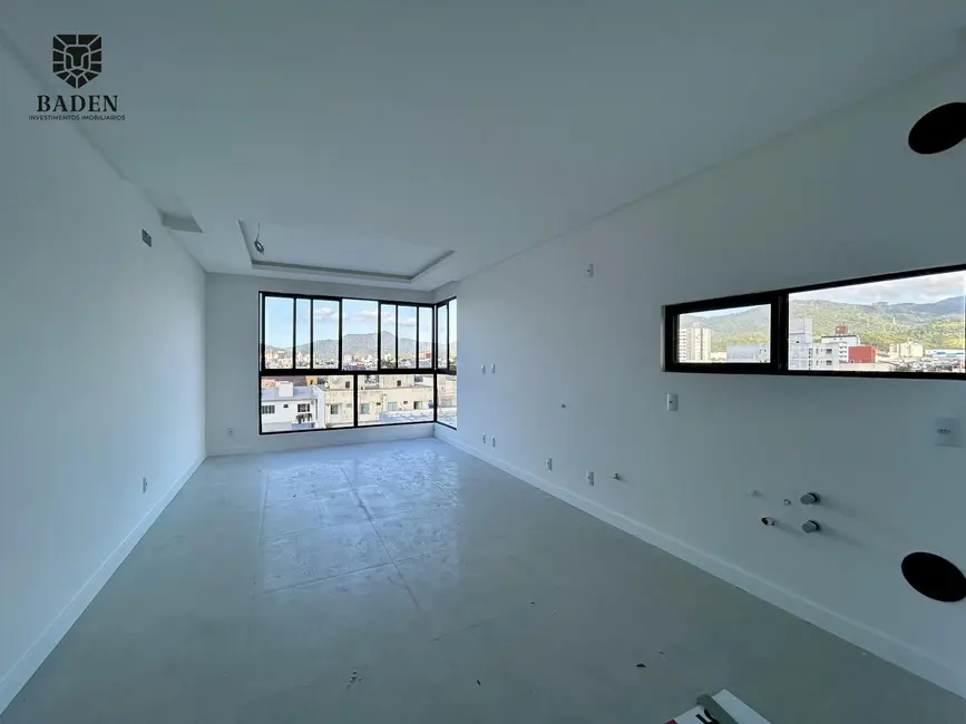 Foto 1 de Apartamento com 2 quartos à venda, 80m2 em Areias, Camboriu - SC
