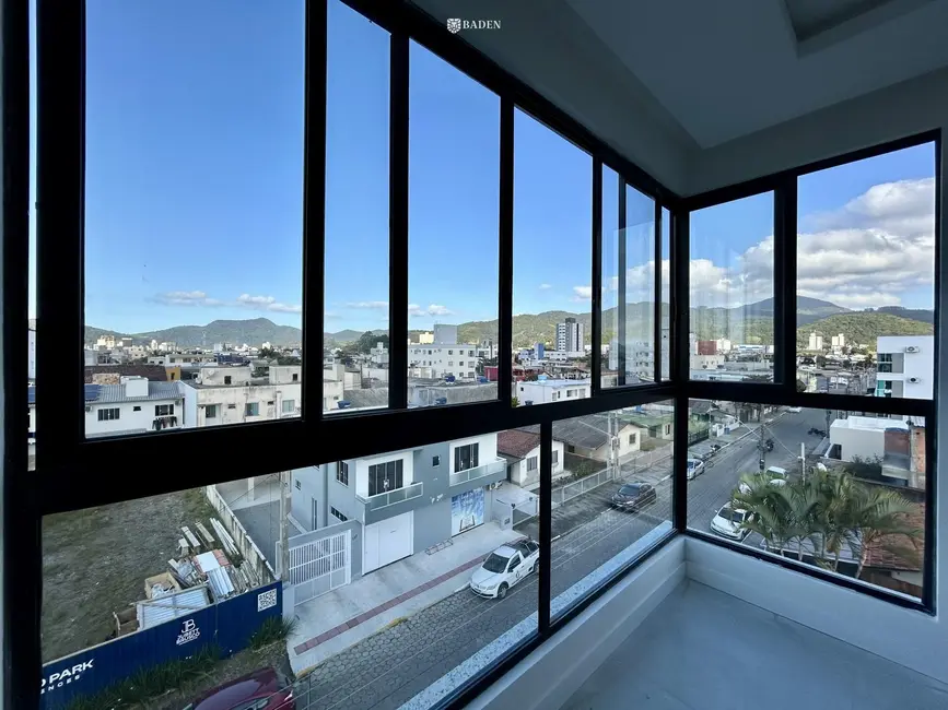 Foto 3 de Apartamento com 2 quartos à venda, 123m2 em Areias, Camboriu - SC