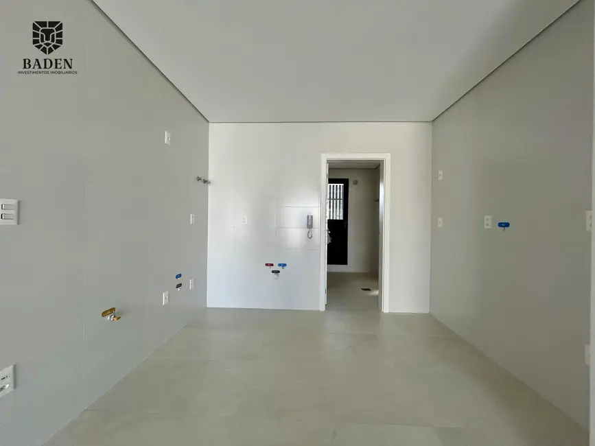 Apartamento com 4 quartos à venda, 137m2 em Centro, Balneario Camboriu - SC - imagem 9 Foto 9 de Apartamento com 4 quartos à venda, 137m2 em Centro, Balneario Camboriu - SC