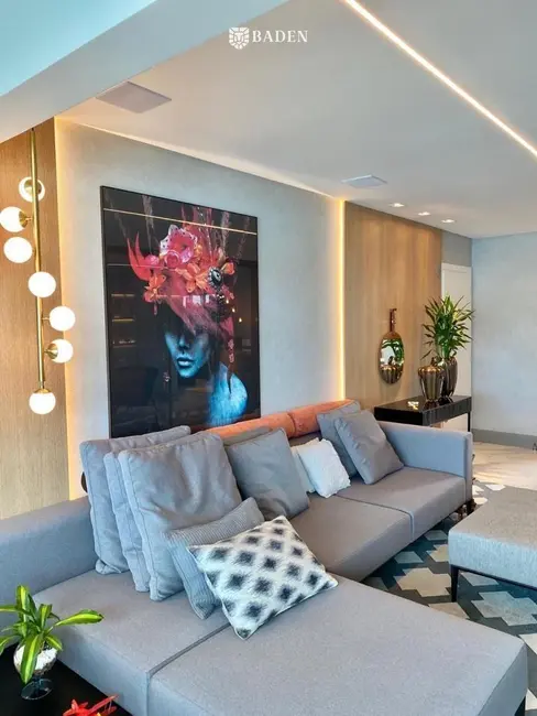 Foto 3 de Apartamento com 3 quartos à venda, 133m2 em Centro, Balneario Camboriu - SC