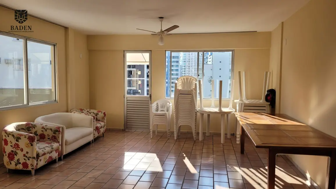 Apartamento com 2 quartos à venda, 80m2 em Centro, Balneario Camboriu - SC - imagem 3 Foto 3 de Apartamento com 2 quartos à venda, 80m2 em Centro, Balneario Camboriu - SC