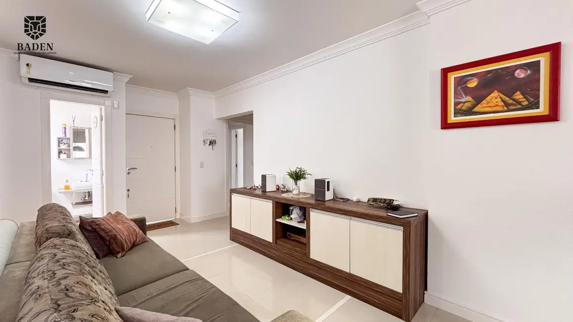 Foto 4 de Apartamento com 2 quartos à venda, 110m2 em Centro, Balneario Camboriu - SC