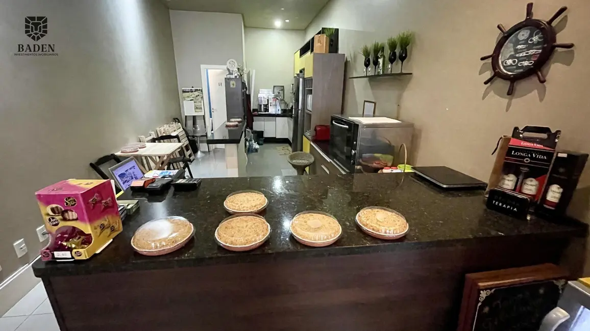 Foto 8 de Loja com 1 quarto à venda, 70m2 em Pioneiros, Balneario Camboriu - SC