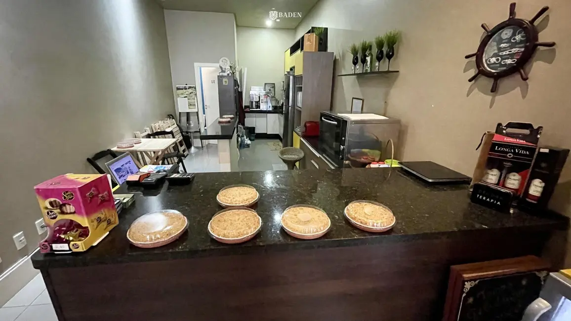 Foto 8 de Loja com 1 quarto à venda, 70m2 em Pioneiros, Balneario Camboriu - SC