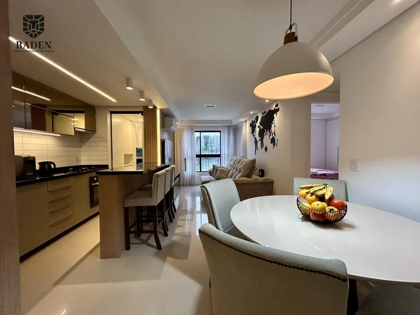 Foto 1 de Apartamento com 2 quartos à venda, 76m2 em Centro, Balneario Camboriu - SC
