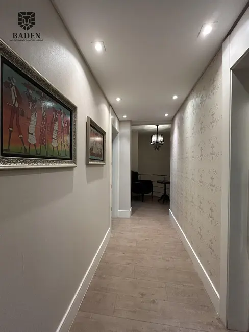 Foto 8 de Sala Comercial com 3 quartos à venda, 124m2 em Centro, Balneario Camboriu - SC