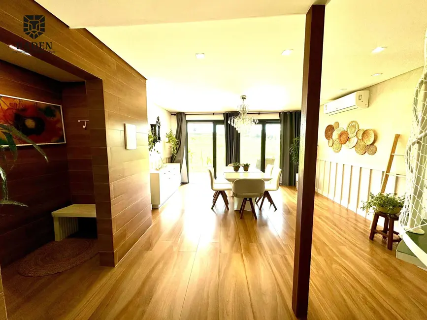 Foto 4 de Chácara com 3 quartos à venda, 190m2 em Santa Cruz Do Sul - RS