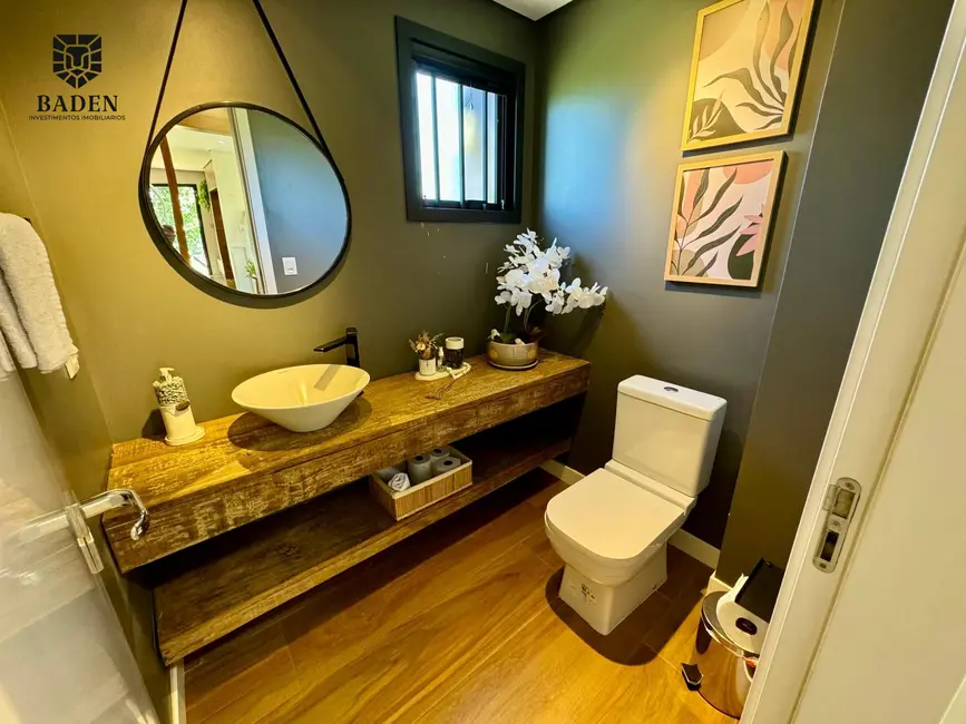 Foto 8 de Chácara com 3 quartos à venda, 190m2 em Santa Cruz Do Sul - RS