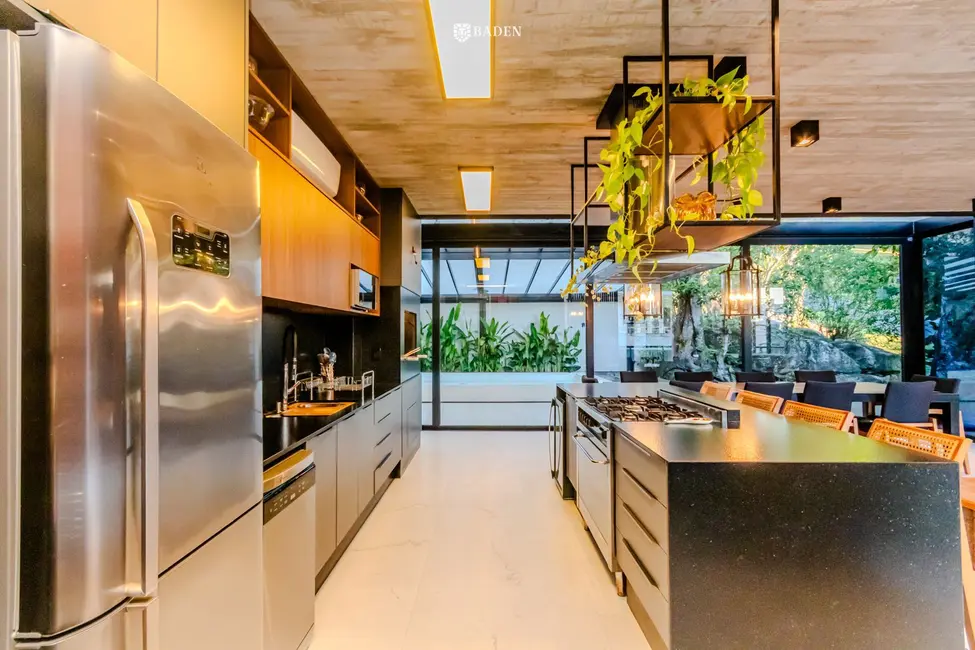 Foto 7 de Casa de Condomínio com 4 quartos à venda, 438m2 em Barra, Balneario Camboriu - SC