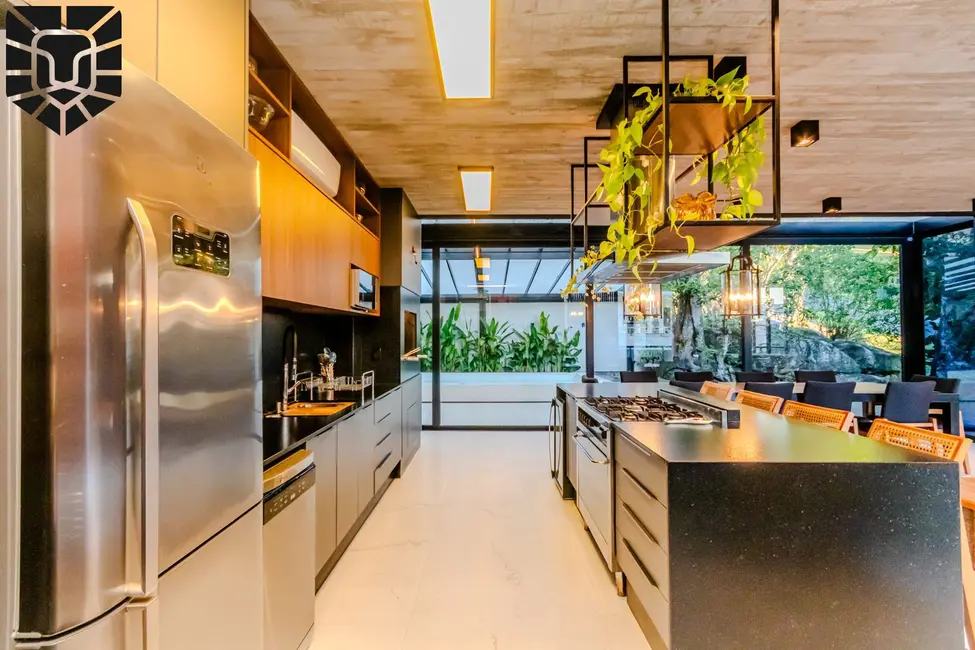 Foto 7 de Casa de Condomínio com 4 quartos à venda, 438m2 em Barra, Balneario Camboriu - SC