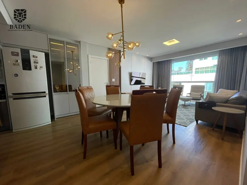 Foto 5 de Apartamento com 3 quartos à venda, 110m2 em Balneario Camboriu - SC
