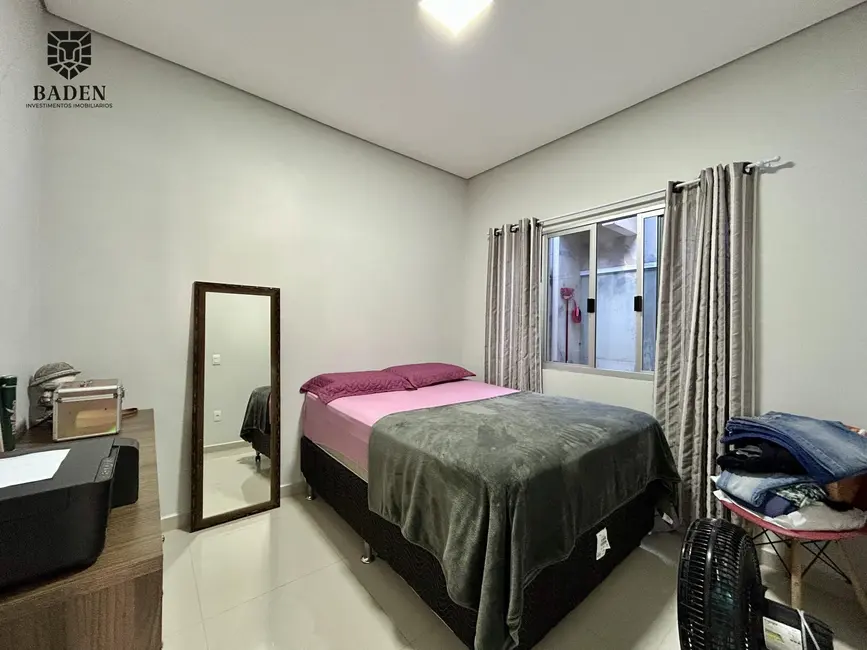 Foto 6 de Terreno / Lote à venda, 300m2 em Camboriu - SC