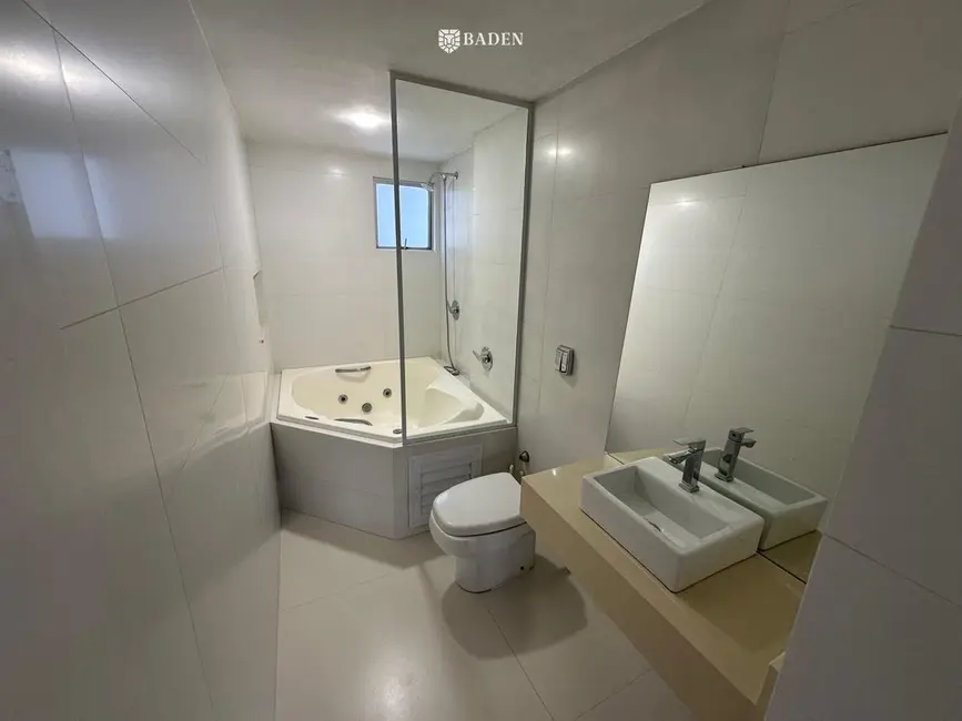 Apartamento com 3 quartos à venda, 109m2 em Balneario Camboriu - SC - imagem 7 Foto 7 de Apartamento com 3 quartos à venda, 109m2 em Balneario Camboriu - SC