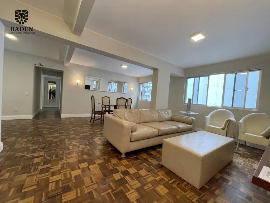 Foto 3 de Apartamento com 3 quartos à venda, 109m2 em Balneario Camboriu - SC