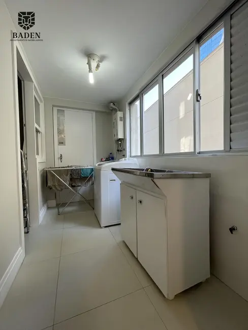 Foto 9 de Apartamento com 3 quartos à venda, 109m2 em Balneario Camboriu - SC