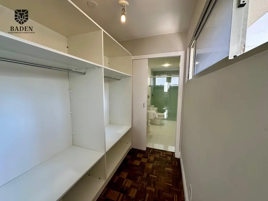 Foto 6 de Apartamento com 3 quartos à venda, 109m2 em Balneario Camboriu - SC