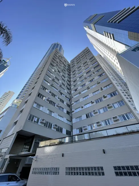 Apartamento com 3 quartos à venda, 109m2 em Balneario Camboriu - SC - imagem 1 Foto 1 de Apartamento com 3 quartos à venda, 109m2 em Balneario Camboriu - SC