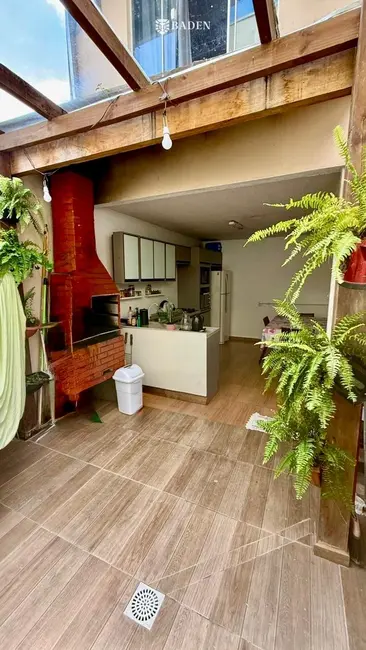 Foto 3 de Casa com 3 quartos à venda, 100m2 em Santa Regina, Camboriu - SC