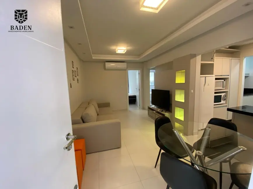 Foto 1 de Apartamento com 2 quartos para alugar, 60m2 em Centro, Balneario Camboriu - SC