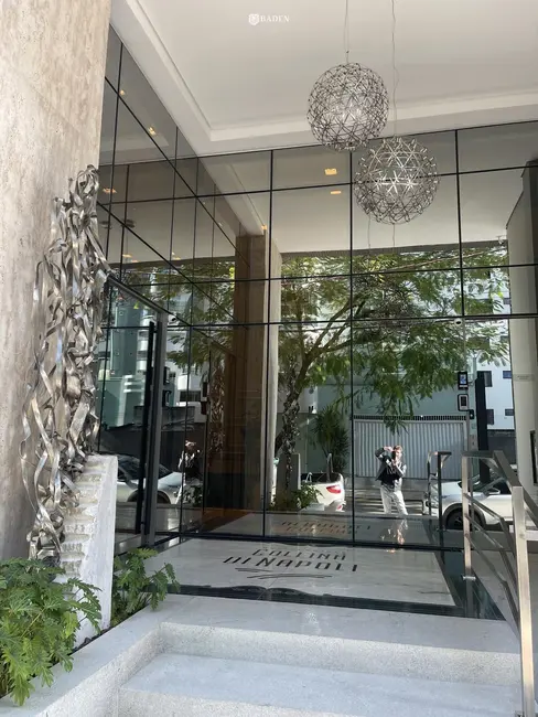 Foto 2 de Apartamento com 3 quartos à venda, 130m2 em Centro, Balneario Camboriu - SC