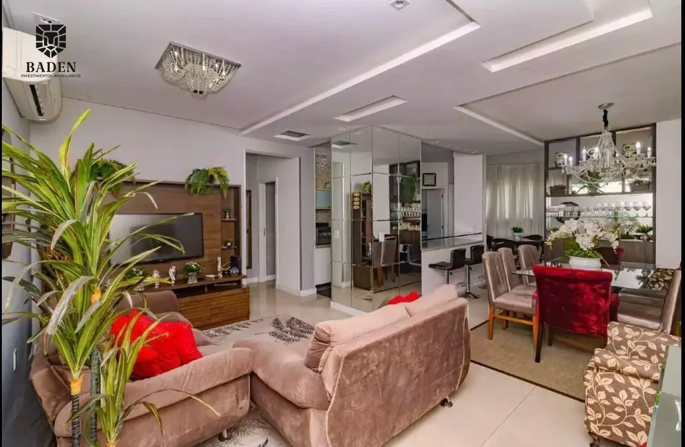 Foto 3 de Apartamento com 2 quartos à venda, 90m2 em Centro, Balneario Camboriu - SC