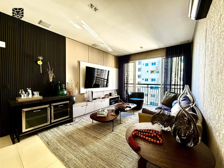 Apartamento com 3 quartos à venda, 118m2 em Centro, Balneario Camboriu - SC - imagem 6 Foto 6 de Apartamento com 3 quartos à venda, 118m2 em Centro, Balneario Camboriu - SC