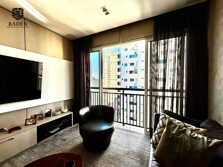 Apartamento com 3 quartos à venda, 118m2 em Centro, Balneario Camboriu - SC - imagem 3 Foto 3 de Apartamento com 3 quartos à venda, 118m2 em Centro, Balneario Camboriu - SC