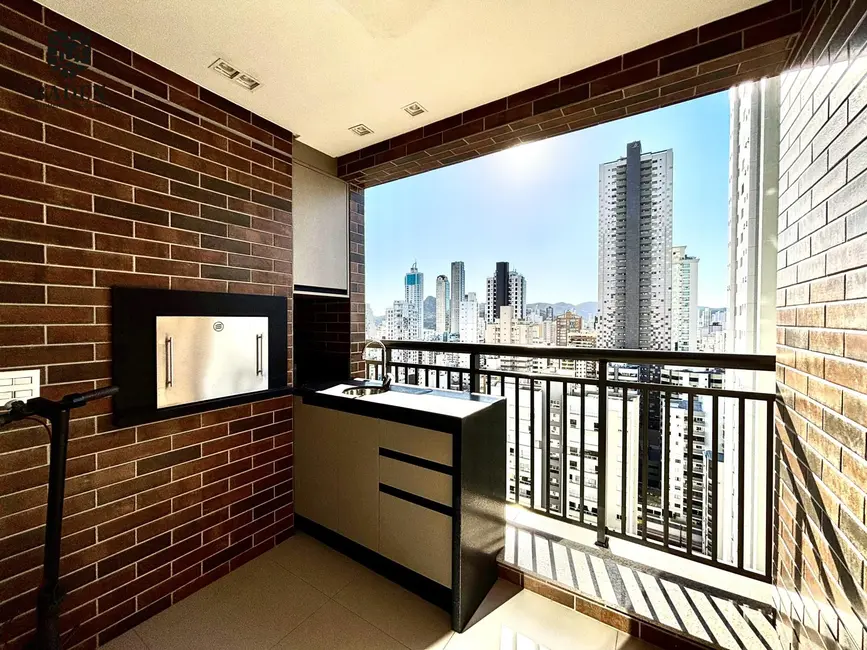 Apartamento com 3 quartos à venda, 118m2 em Centro, Balneario Camboriu - SC - imagem 8 Foto 8 de Apartamento com 3 quartos à venda, 118m2 em Centro, Balneario Camboriu - SC
