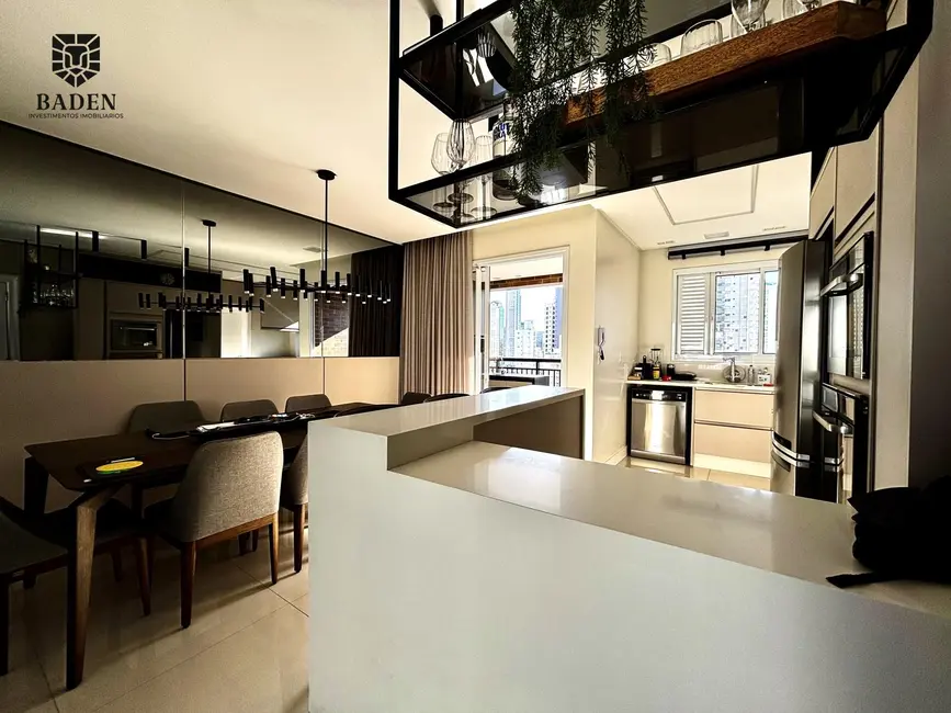 Apartamento com 3 quartos à venda, 118m2 em Centro, Balneario Camboriu - SC - imagem 5 Foto 5 de Apartamento com 3 quartos à venda, 118m2 em Centro, Balneario Camboriu - SC