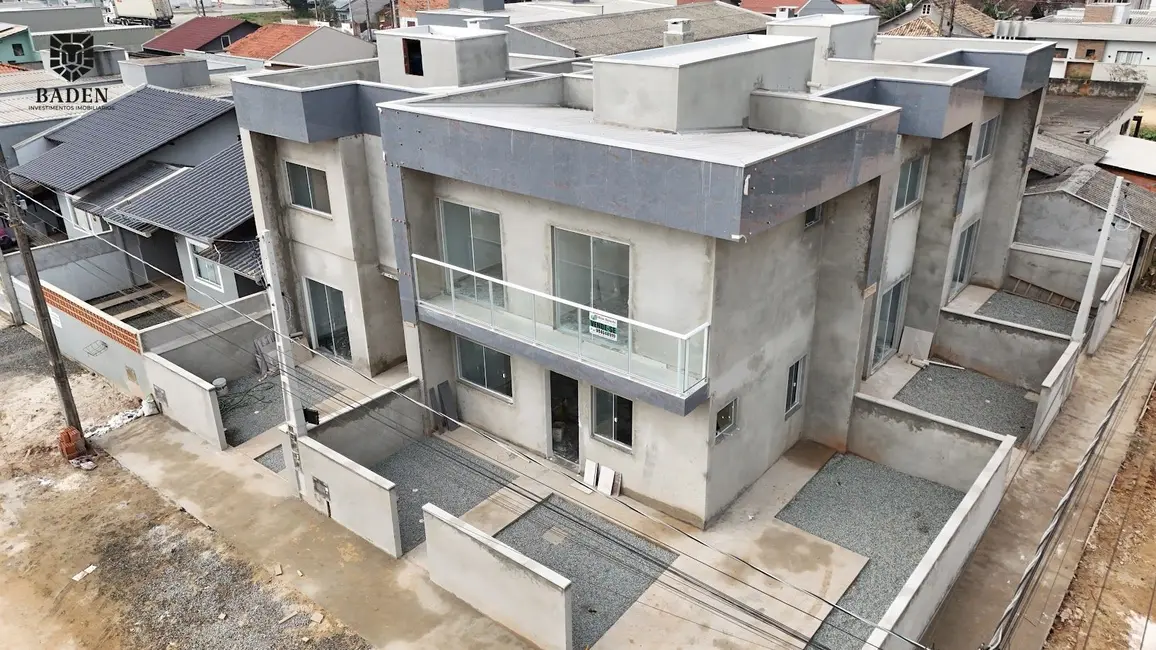 Foto 1 de Casa com 2 quartos à venda, 66m2 em Barra Velha - SC