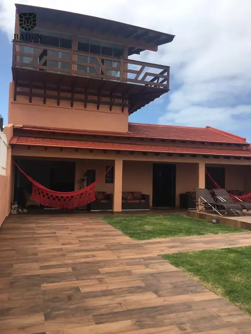 Foto 3 de Casa com 3 quartos à venda, 290m2 em Imbe - RS