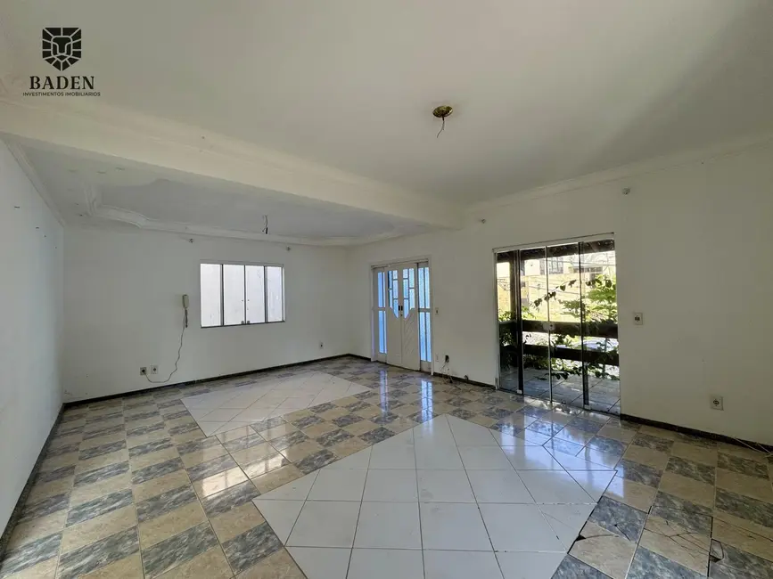Casa de Condomínio com 3 quartos à venda, 289m2 em Ariribá, Balneario Camboriu - SC - imagem 6 Foto 6 de Casa de Condomínio com 3 quartos à venda, 289m2 em Ariribá, Balneario Camboriu - SC