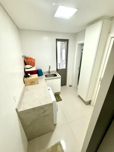 Foto 3 de Apartamento com 3 quartos à venda, 159m2 em Centro, Balneario Camboriu - SC