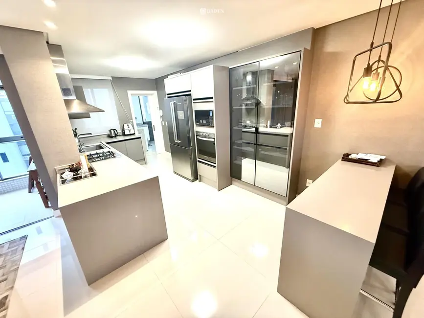 Foto 7 de Apartamento com 3 quartos à venda, 159m2 em Centro, Balneario Camboriu - SC