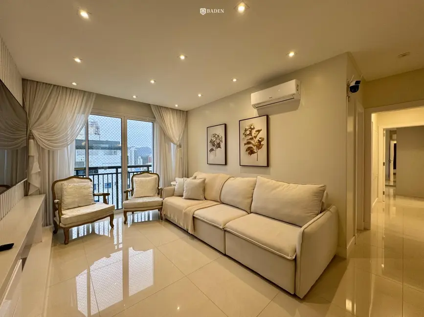 Apartamento com 3 quartos à venda, 118m2 em Centro, Balneario Camboriu - SC - imagem 1 Foto 1 de Apartamento com 3 quartos à venda, 118m2 em Centro, Balneario Camboriu - SC