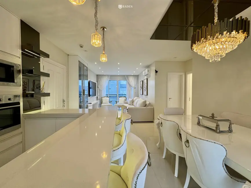 Apartamento com 3 quartos à venda, 118m2 em Centro, Balneario Camboriu - SC - imagem 6 Foto 6 de Apartamento com 3 quartos à venda, 118m2 em Centro, Balneario Camboriu - SC