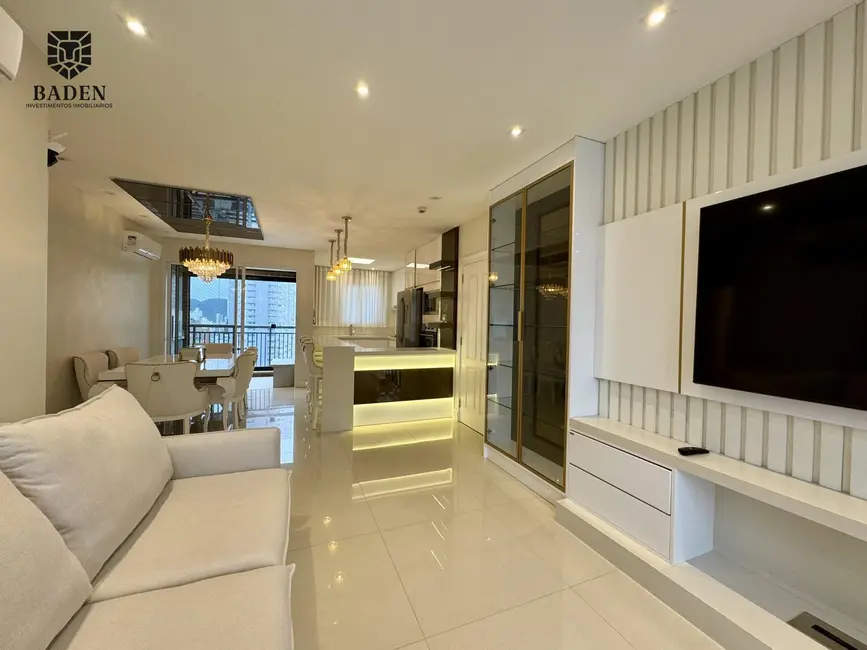 Apartamento com 3 quartos à venda, 118m2 em Centro, Balneario Camboriu - SC - imagem 4 Foto 4 de Apartamento com 3 quartos à venda, 118m2 em Centro, Balneario Camboriu - SC