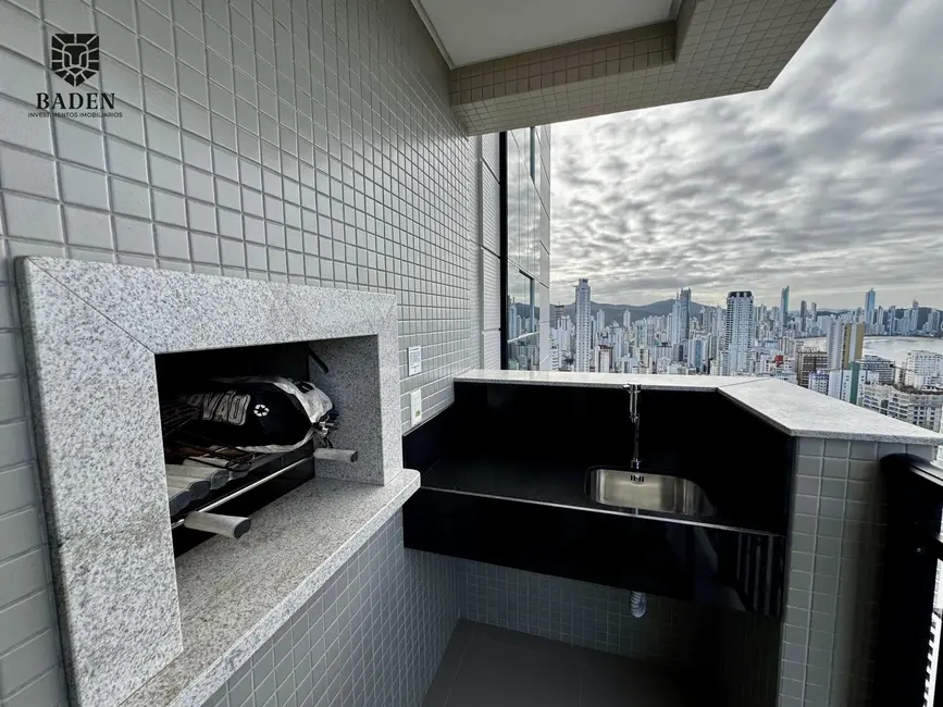 Apartamento com 3 quartos à venda, 128m2 em Centro, Balneario Camboriu - SC - imagem 9 Foto 9 de Apartamento com 3 quartos à venda, 128m2 em Centro, Balneario Camboriu - SC