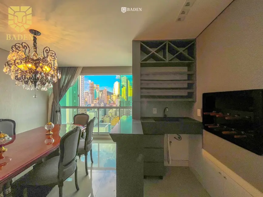Foto 3 de Apartamento com 3 quartos à venda, 134m2 em Centro, Balneario Camboriu - SC